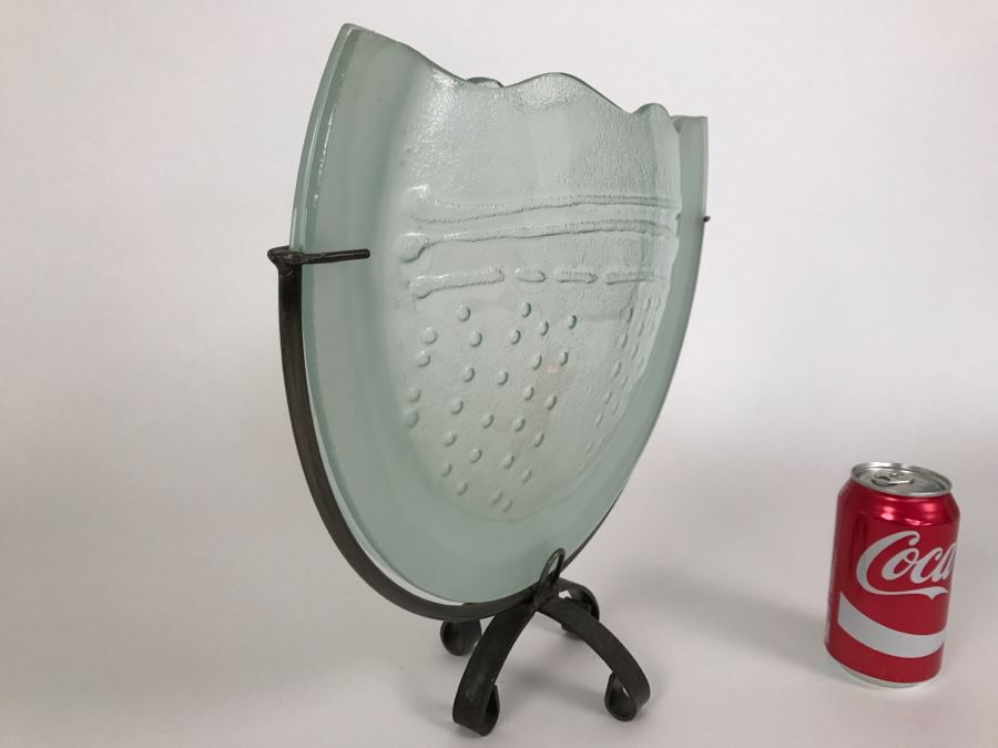 Half Circle Glass Vase With Metal Stand [Photo 4]