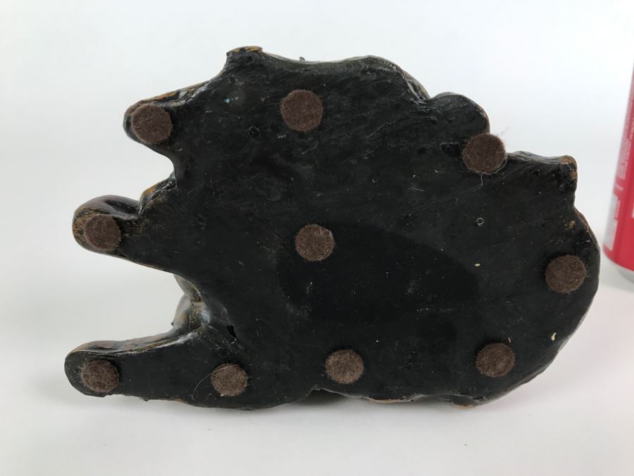 Mother Giraffe With Baby Figurine [Photo 7]