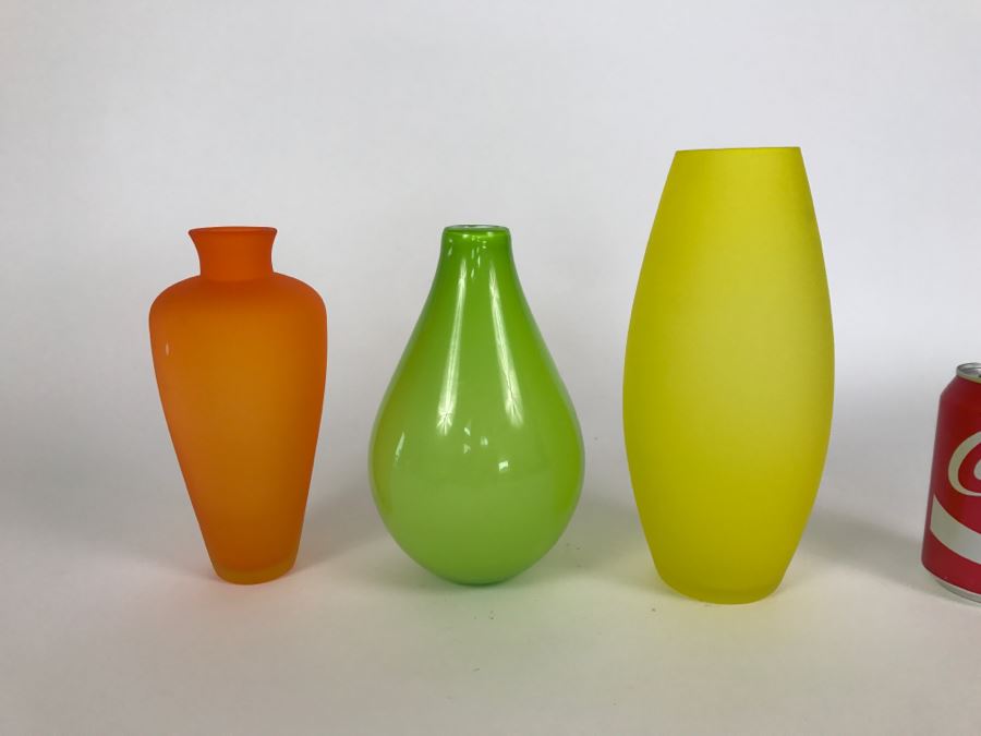 Set Of 3 Colored Glass Vessels Vases