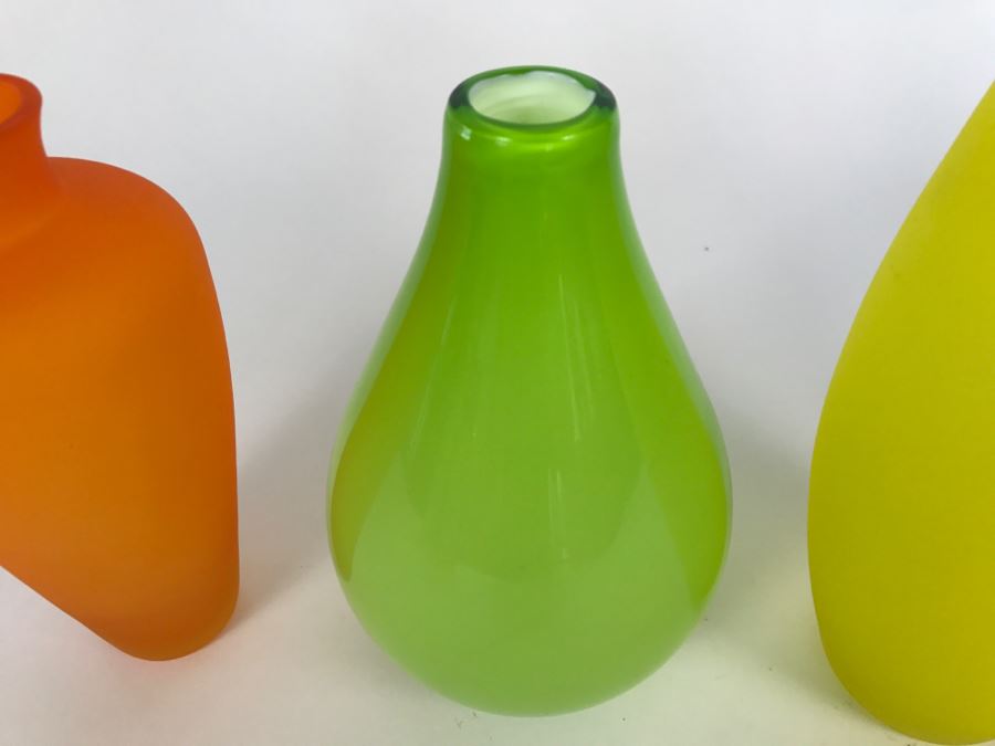 Set Of 3 Colored Glass Vessels Vases [Photo 5]