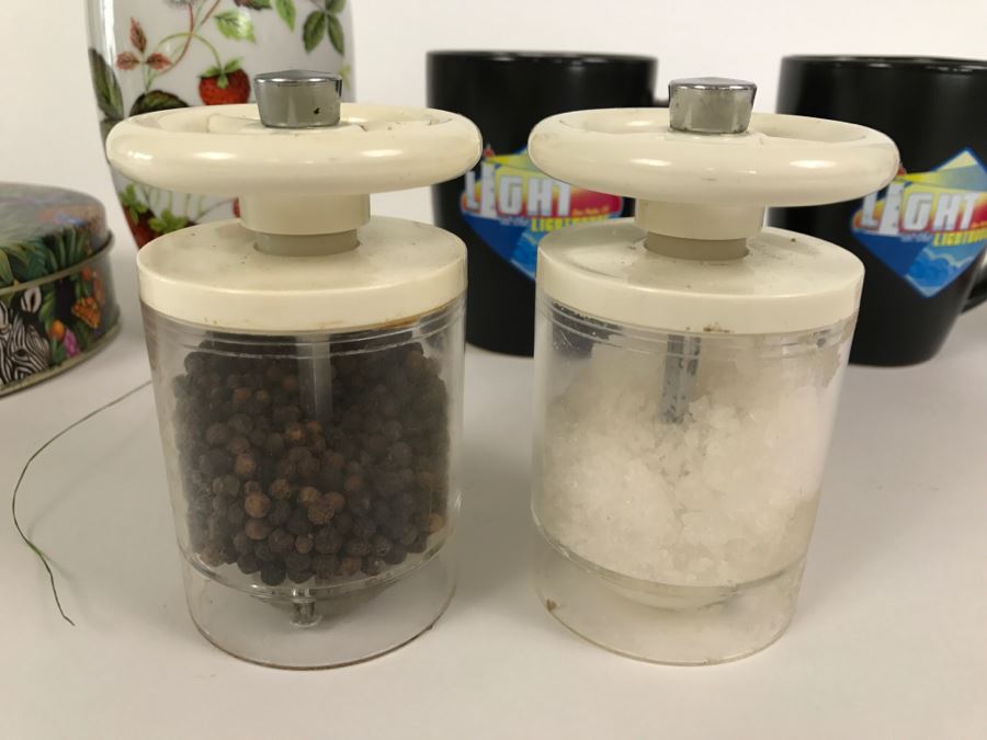 Cole & Mason England Salt & Pepper Shakers, Pair Of Coffe Cups, Tin And Japanese Vase [Photo 2]