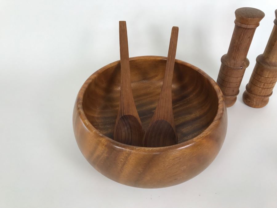 Collection Of Turned Wood Bowls Salad Bowl Set, Salt & Pepper Shakers And Pair Of Wooden Stemware Glasses Monkey Pod Wood [Photo 12]