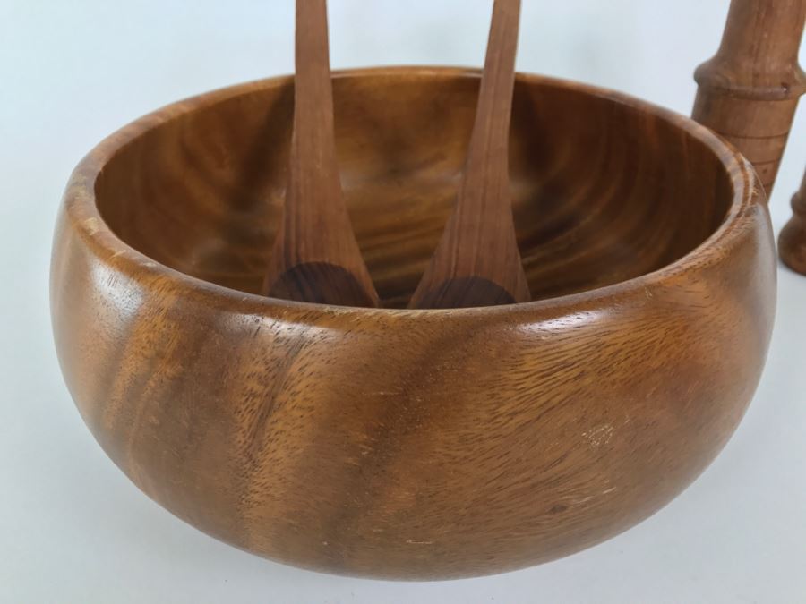 Collection Of Turned Wood Bowls Salad Bowl Set, Salt & Pepper Shakers And Pair Of Wooden Stemware Glasses Monkey Pod Wood [Photo 11]