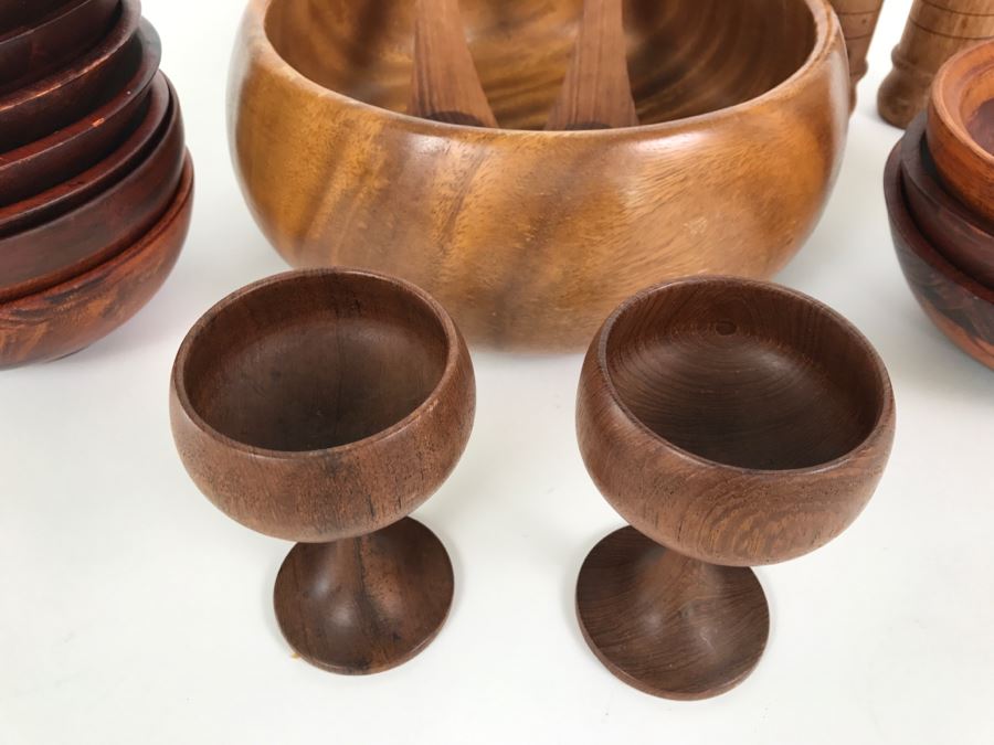 Collection Of Turned Wood Bowls Salad Bowl Set, Salt & Pepper Shakers And Pair Of Wooden Stemware Glasses Monkey Pod Wood [Photo 4]