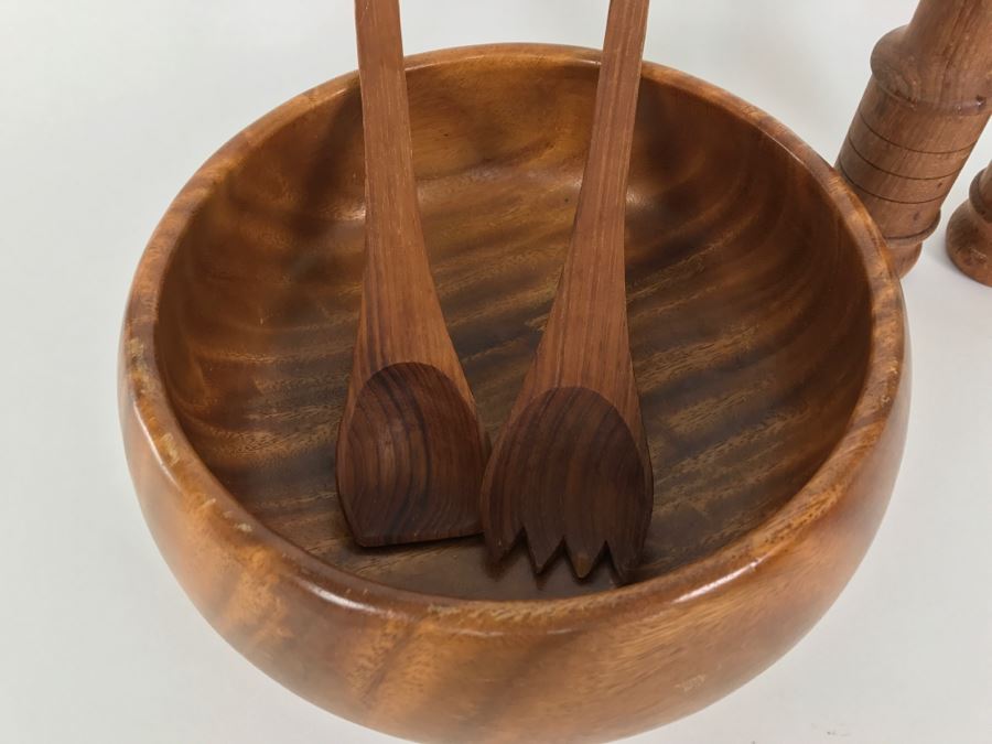Collection Of Turned Wood Bowls Salad Bowl Set, Salt & Pepper Shakers And Pair Of Wooden Stemware Glasses Monkey Pod Wood [Photo 13]