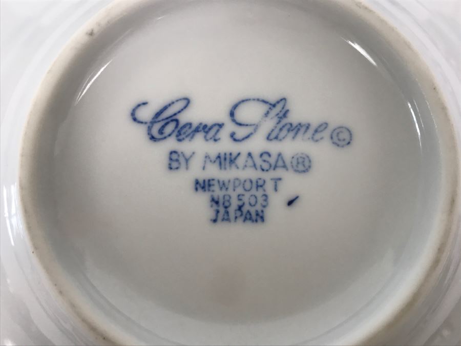 MIKASA Japan Blue And White China Set ~20 Pieces Cera Stone Pattern Newport With Salad Bowl Fork And Spoon And Figural Cheese Spreaders [Photo 11]