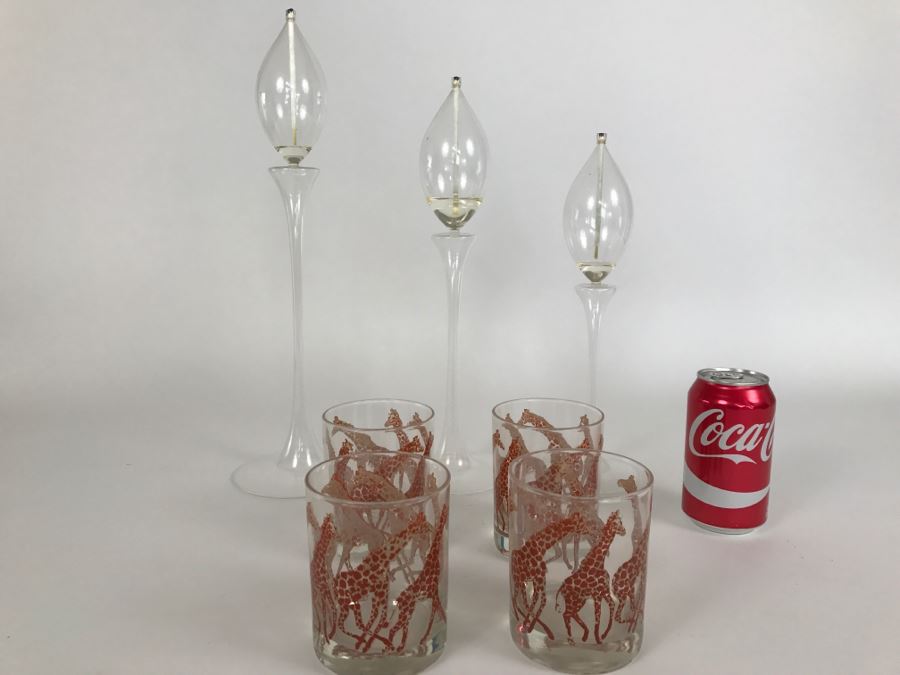 Set Of 4 Giraffe Motif Glasses With Set Of 3 Plastic Candle Lamps