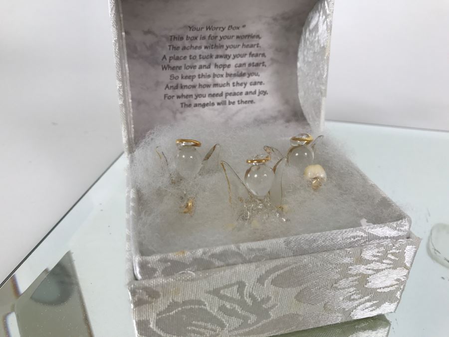 2 Mirrored Trays, Shell Box, Seahorse Clam Shell Bowl And Worry Box [Photo 4]