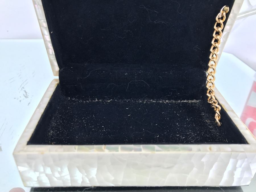 2 Mirrored Trays, Shell Box, Seahorse Clam Shell Bowl And Worry Box [Photo 8]