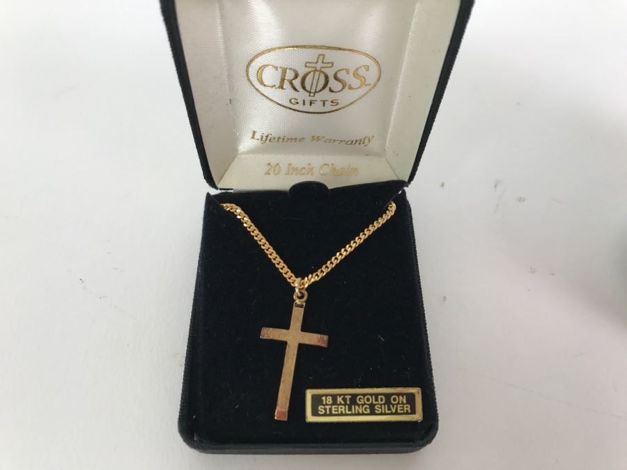 18K Gold On Sterling Silver Cross Pendant 20 Inch Chain Necklace
