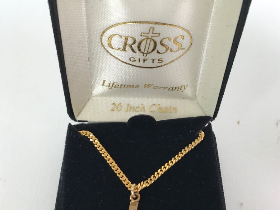 18K Gold On Sterling Silver Cross Pendant 20 Inch Chain Necklace [Photo 5]