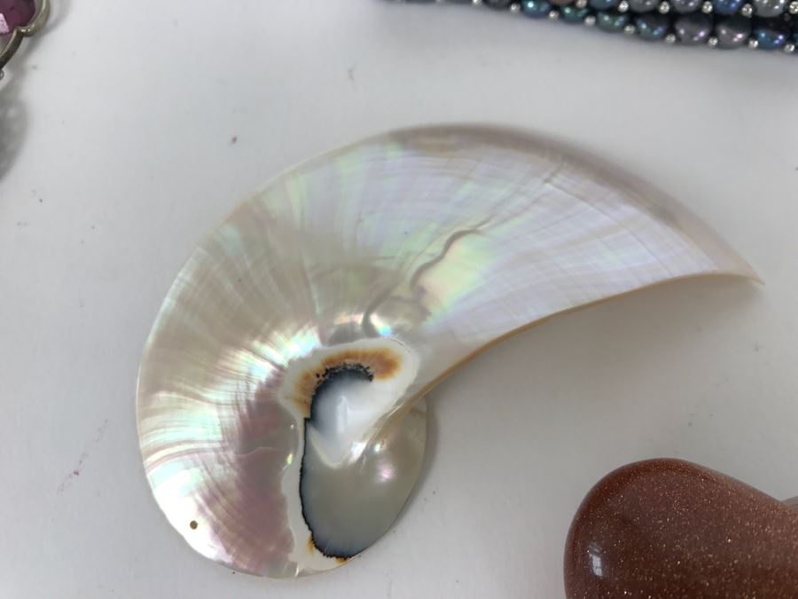 Nice Costume Jewelry Lot [Photo 15]