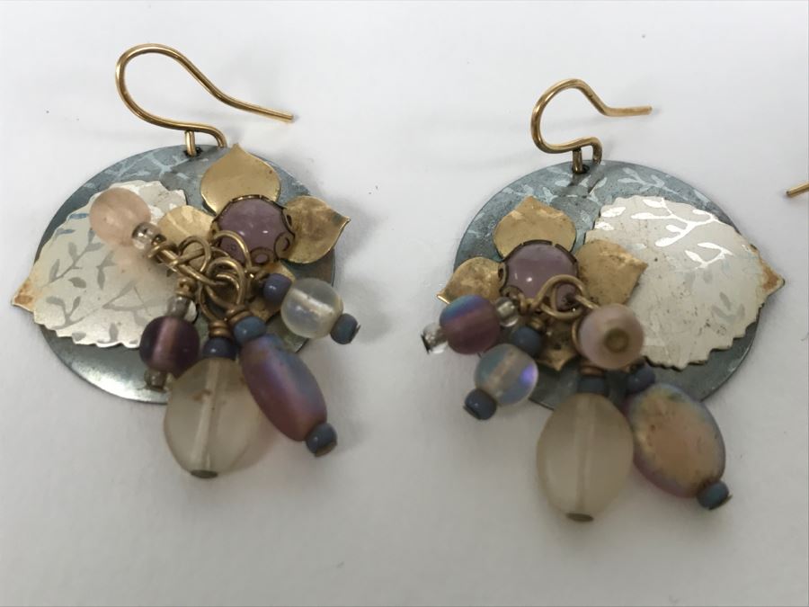 Pair Of Holly Yashi Pierced Earrings - Artistic Handcrafted Jewelry [Photo 4]