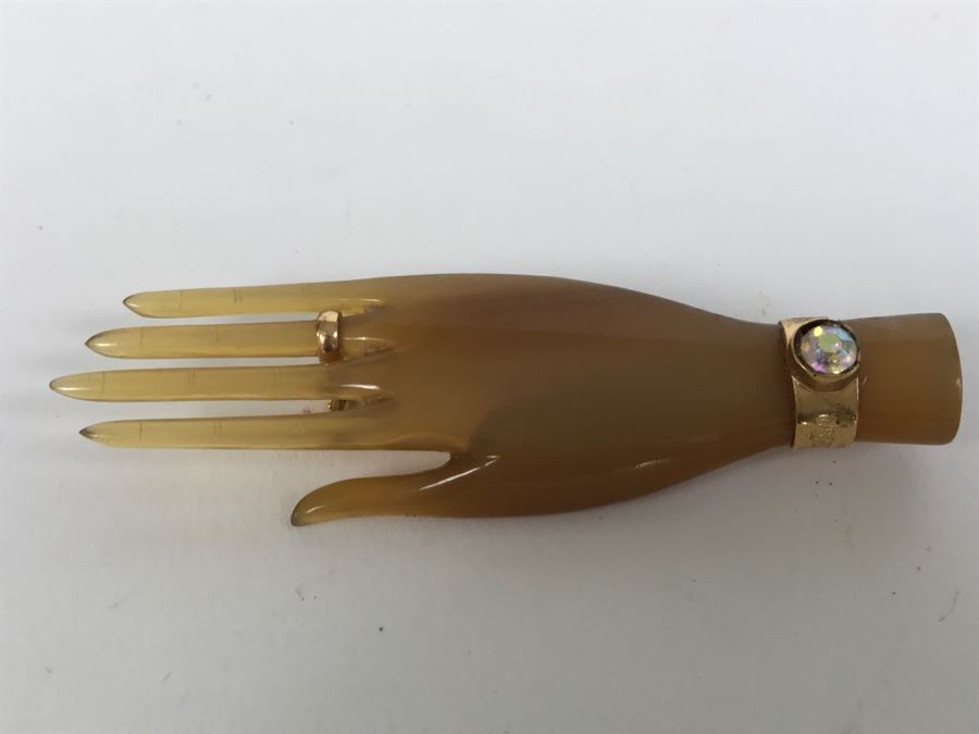 Vintage Reissa Hand Motif Brooch [Photo 1]