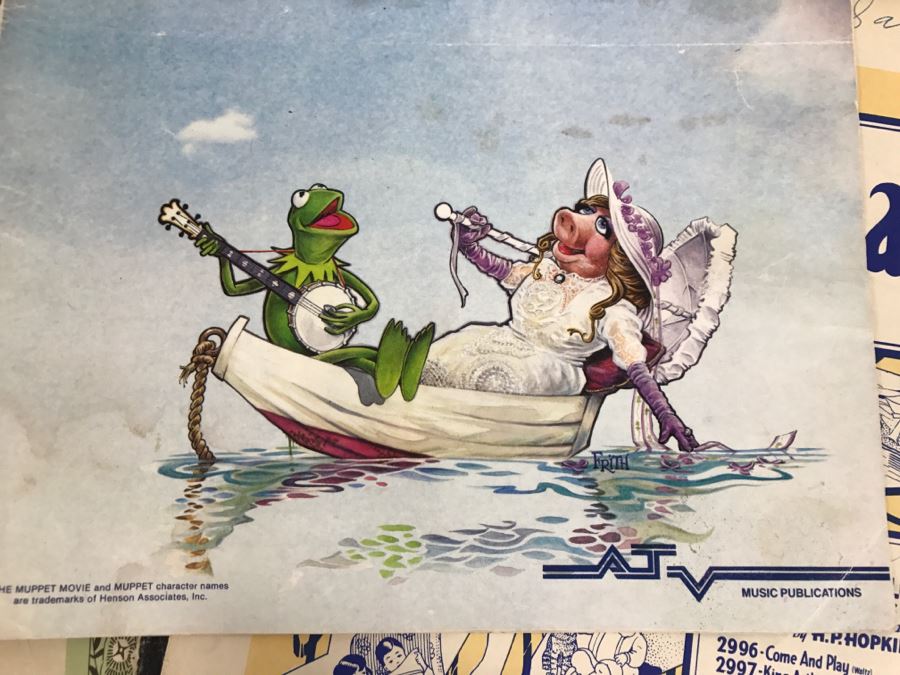 Large Collection Of Vintage Sheet Music - The Wizard Of Oz, Shirley Temple, Frank Sinatra [Photo 8]