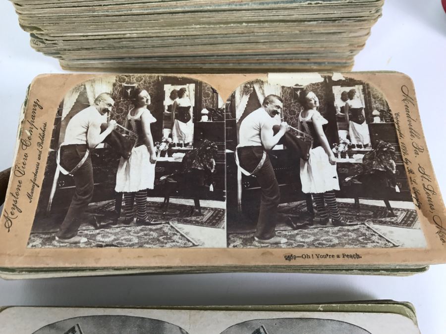 Vintage Holmes Stereoscope With Large Collection Of Stereo Cards - Click To See Details [Photo 5]