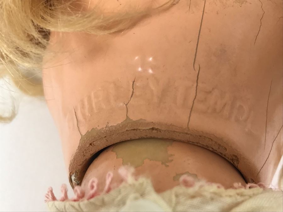 Vintage 1930's Shirley Temple Composition Doll - Leg Needs To Be Reattached [Photo 8]