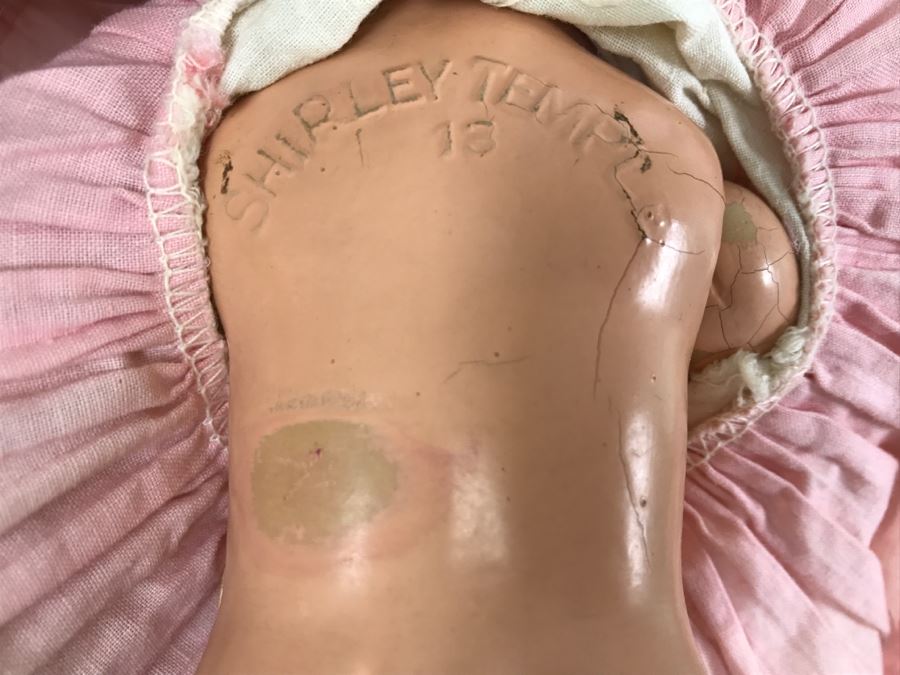 Vintage 1930's Shirley Temple Composition Doll - Leg Needs To Be Reattached [Photo 20]