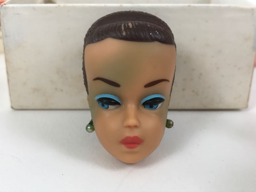 Vintage Mattel Barbie's Color 'N Curl Playset With Original Instuction Book [Photo 7]