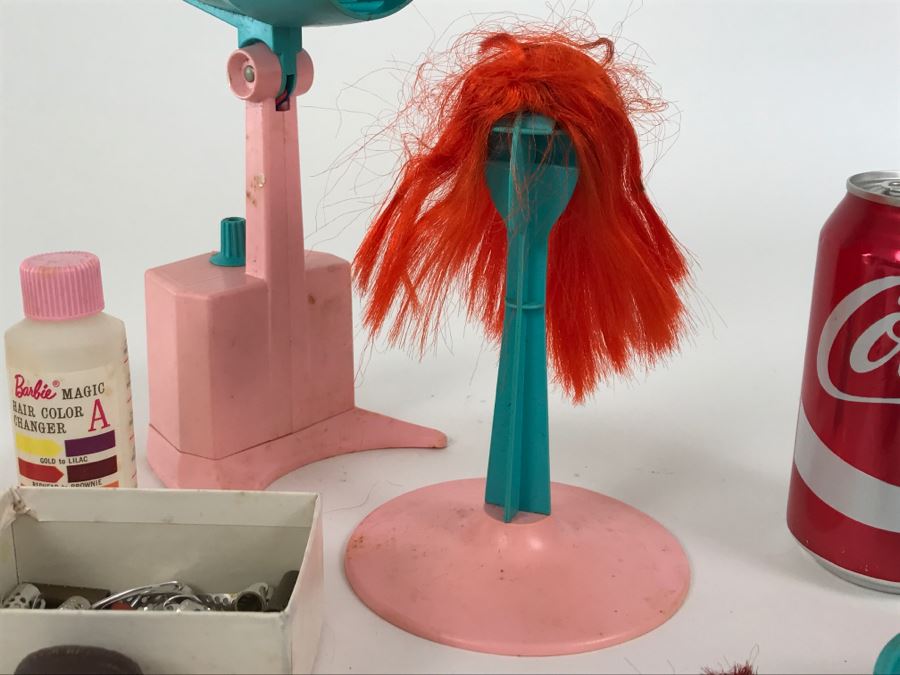 Vintage Mattel Barbie's Color 'N Curl Playset With Original Instuction Book [Photo 10]