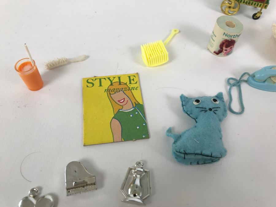 Collection Of Barbie, Ken, Midge Mattel Doll Accessories [Photo 15]