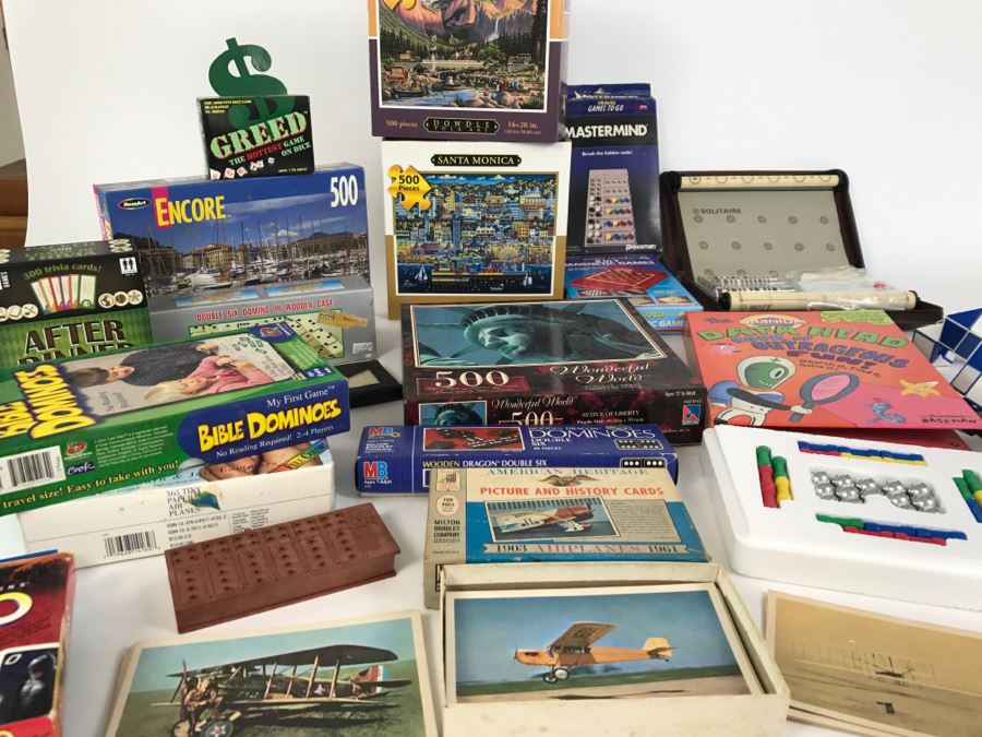 Game And Puzzle Lot [Photo 1]