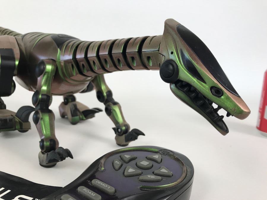 Roboreptile RC Dinosaur Item No 8065 Discovery Channel [Photo 5]