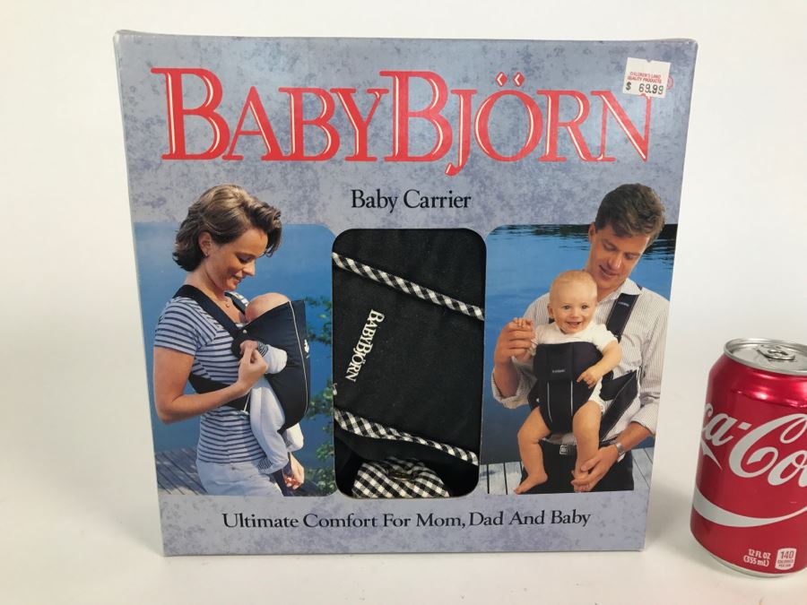 Baby Bjorn Baby Carrier [Photo 1]
