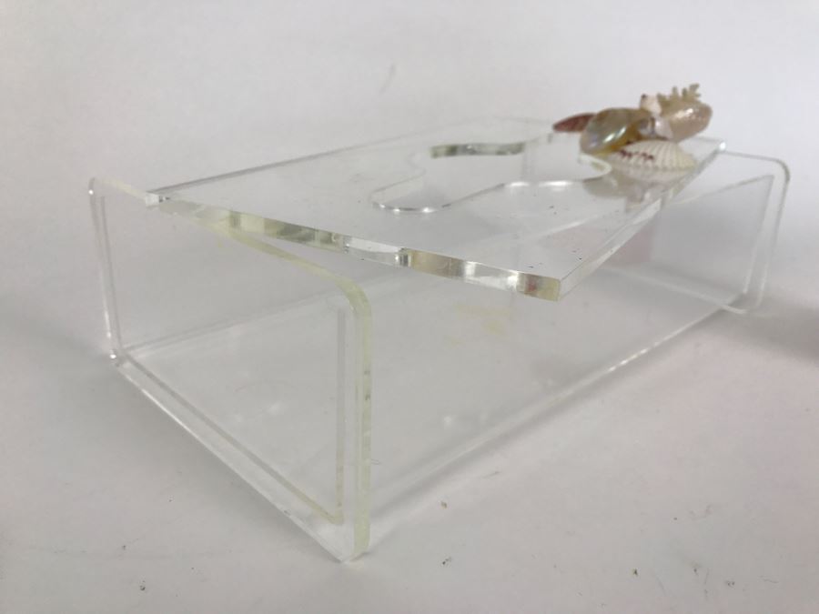 Craft Book, Lucite Tissue Box And Polynesian Stylized Bag [Photo 9]