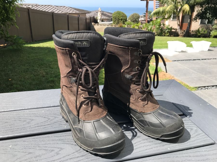 Kamik Waterproof Boots Size 9 [Photo 1]