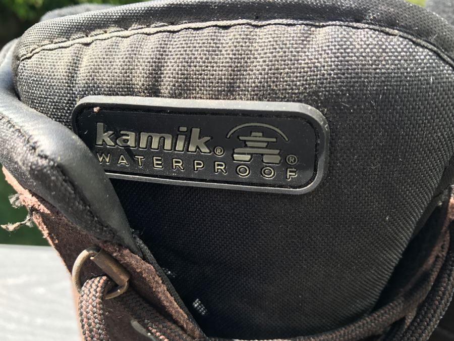 Kamik Waterproof Boots Size 9 [Photo 4]