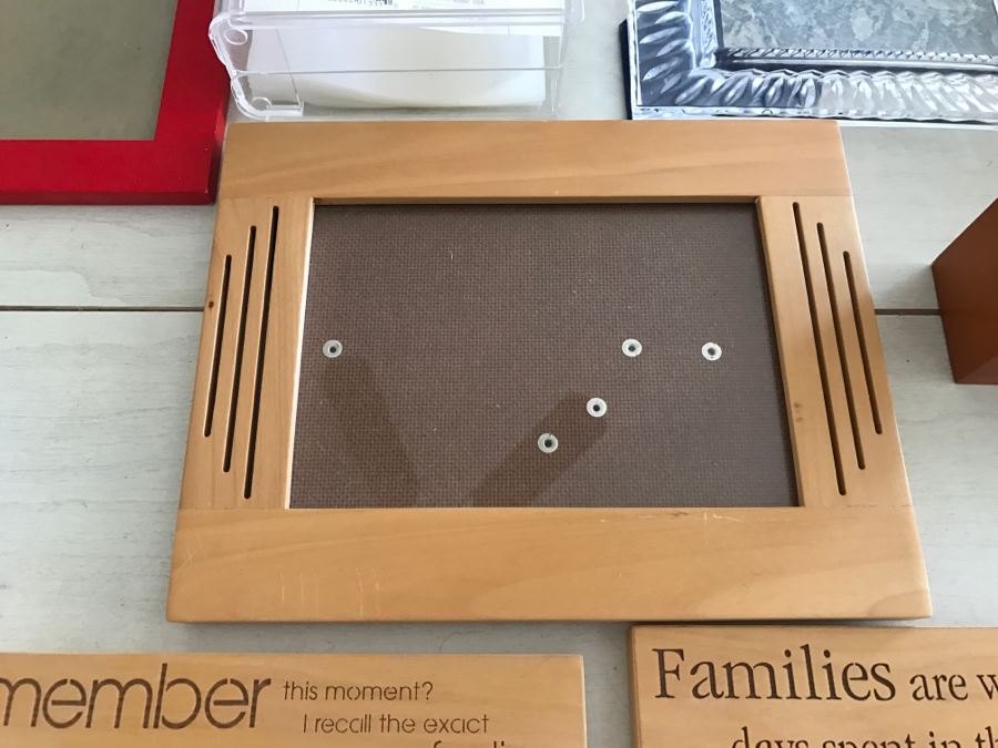 Large Picture Frame Lot - All Frames On Top Of Coffee Table [Photo 5]