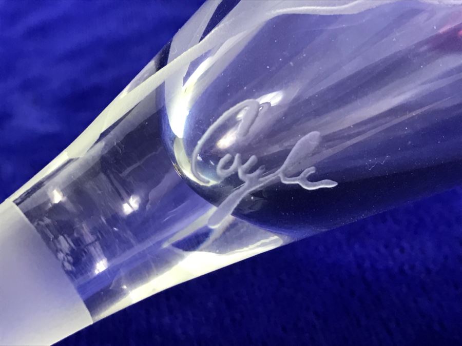 Set Of 4 Signed Perry Coyle Large Champagne Toast Crystal Stemmed Glasses Etched Bird Or Paradise [Photo 4]