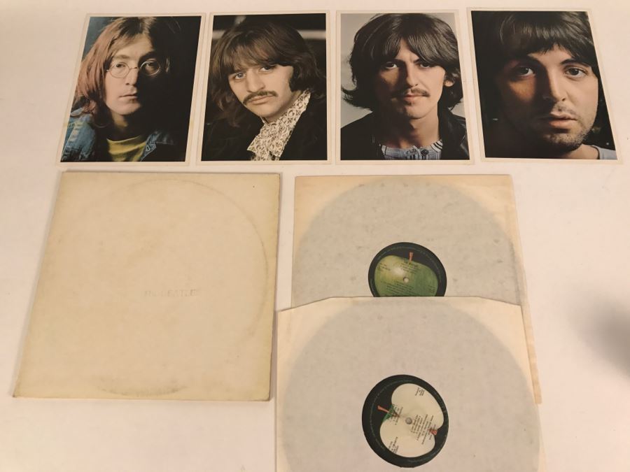 The Beatles - The Beatles (The White Album) - Vinyl Record Album - Apple Records With 4 Original Beatles Posters Embossed S/N 3273 7 Original Owner Purchased In Australia [Photo 8]