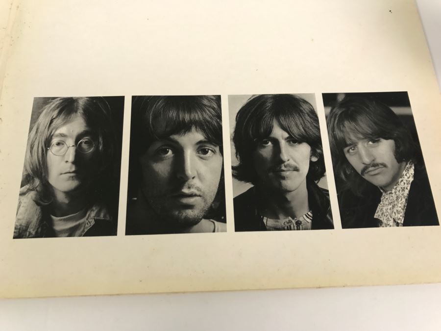 The Beatles - The Beatles (The White Album) - Vinyl Record Album - Apple Records With 4 Original Beatles Posters Embossed S/N 3273 7 Original Owner Purchased In Australia [Photo 7]