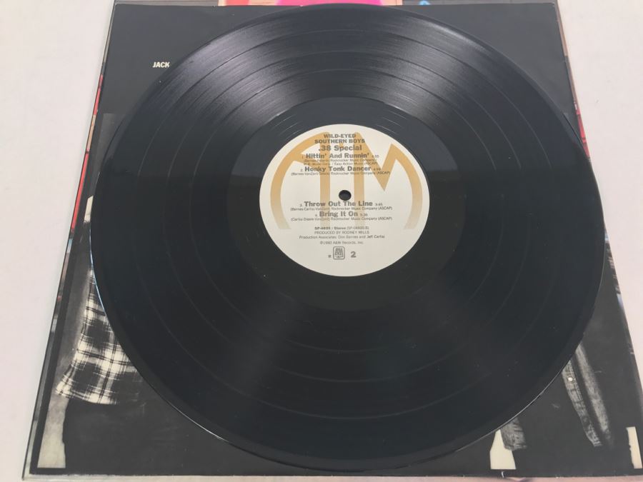 38 Special - Wild-Eyed Southern Boys - Vinyl Record Album - A&M Records SP-4835 [Photo 7]