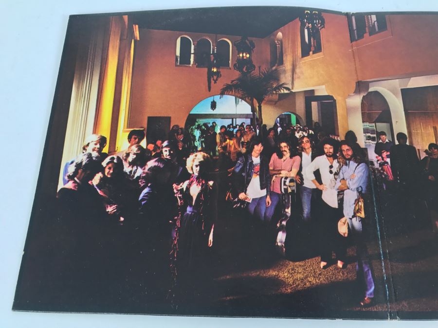 Eagles - Hotel California - Vinyl Record Album - Asylum Records 7E-1084 [Photo 3]