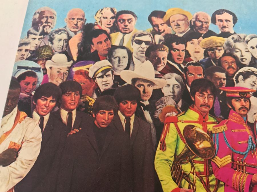 The Beatles - Sgt. Pepper's Lonely Hearts Club Band - Vinyl Record Album - Capitol Records SMAS 2653 [Photo 15]