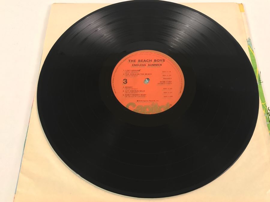 The Beach Boys - Endless Summer - Vinyl Record Album - Capitol Records SVBB-11307 [Photo 11]