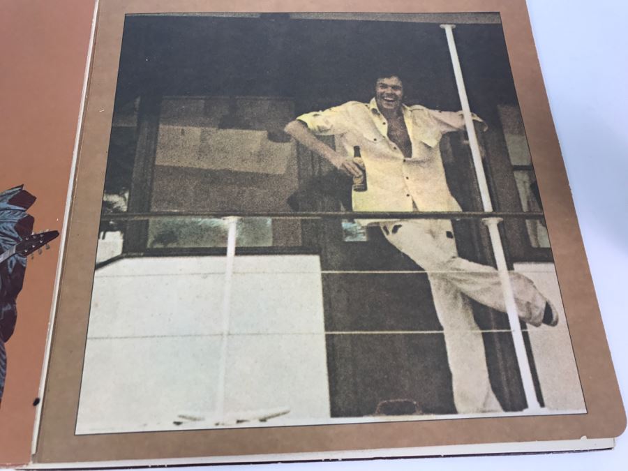 Neil Young - Decade - Vinyl Record Album - Reprise Records 3RS 2257 [Photo 6]