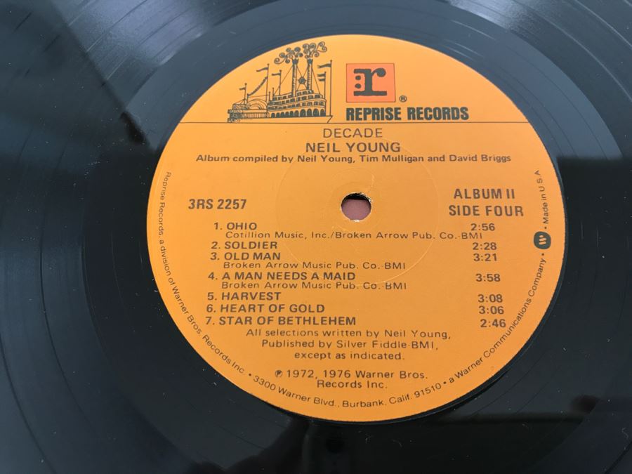 Neil Young - Decade - Vinyl Record Album - Reprise Records 3RS 2257 [Photo 9]