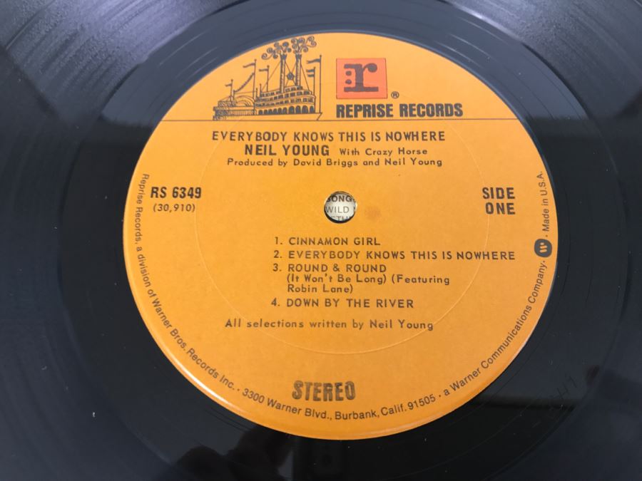 Neil Young & Crazy Horse - Everybody Knows This Is Nowhere - Vinyl Record Album - Reprise Records RS 6349 [Photo 6]