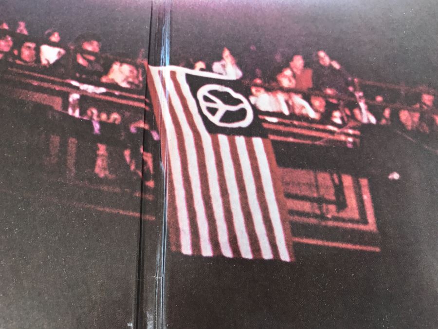 Jimi Hendrix - Band Of Gypsys - Vinyl Record Album - Capitol Records STAO-472 [Photo 5]