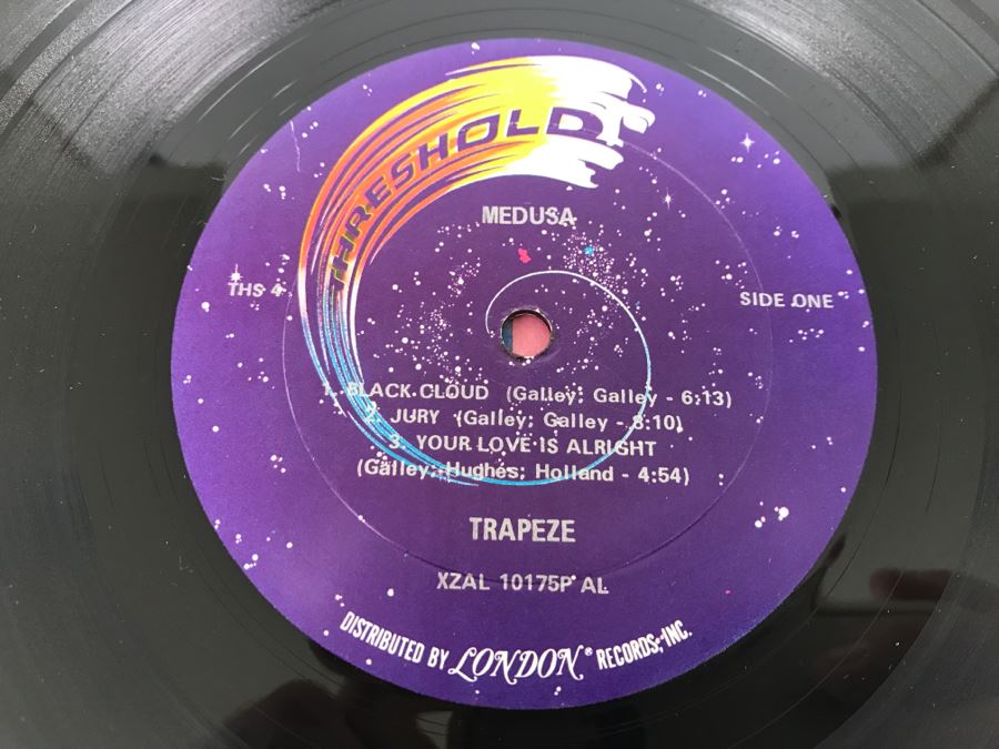 Trapeze - Medusa - Vinyl Record Album - Threshold Records THS 4 [Photo 9]