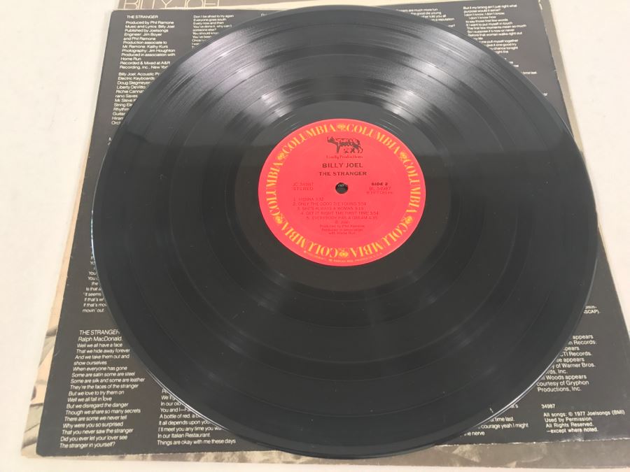 Billy Joel - The Stranger - Vinyl Record Album - Columbia JC 34987 [Photo 7]