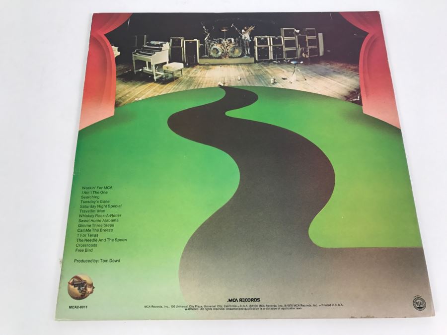 Lynyrd Skynyrd - One More From The Road - Vinyl Record Album - MCA Records MCA2-8011 [Photo 2]