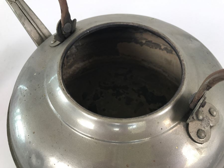 Vintage ROME Metal Ware Teapot [Photo 6]