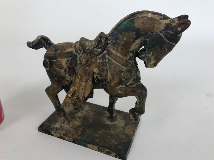 Decorative Metal Horse Statue [Photo 2]