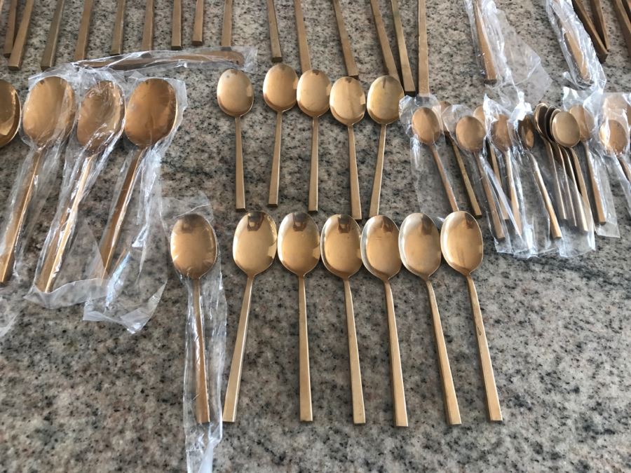New Set Of Gold Tone Flatware ~140 Pieces [Photo 10]