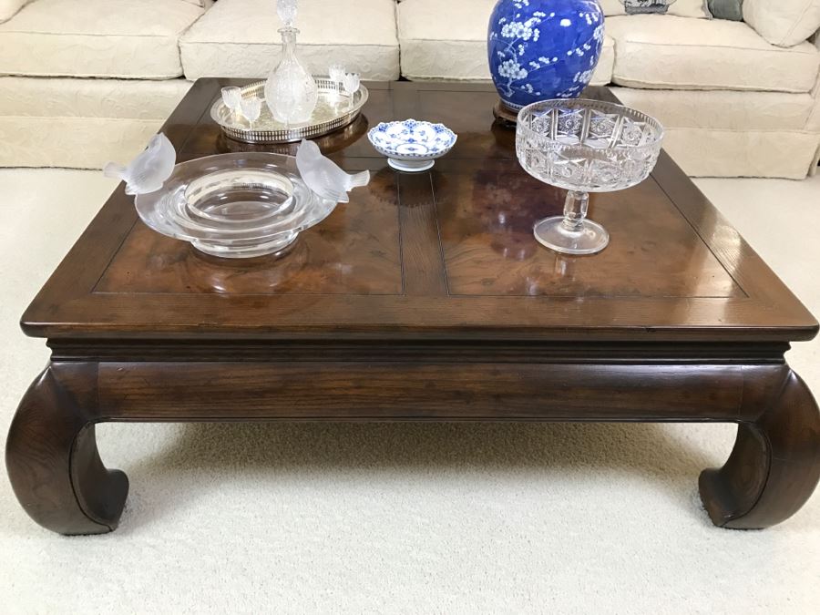 Square Chinoiserie Wooden Coffee Table [Photo 4]